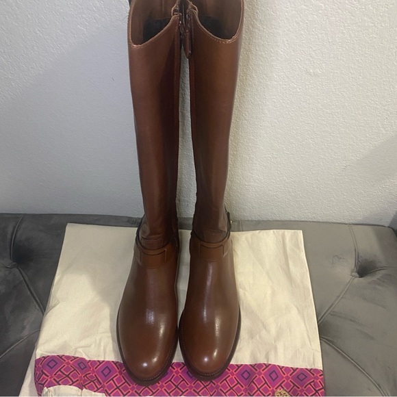 NWOB Tory Burch 'Derby' Leather Riding Boots In Saddle Brown - Size 8.5 - Picture 12 of 16